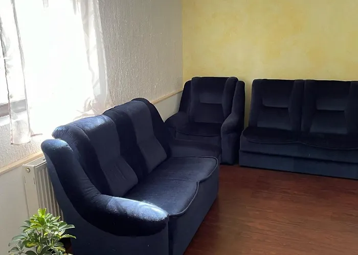 дружба شقة سوبوتيتْسا